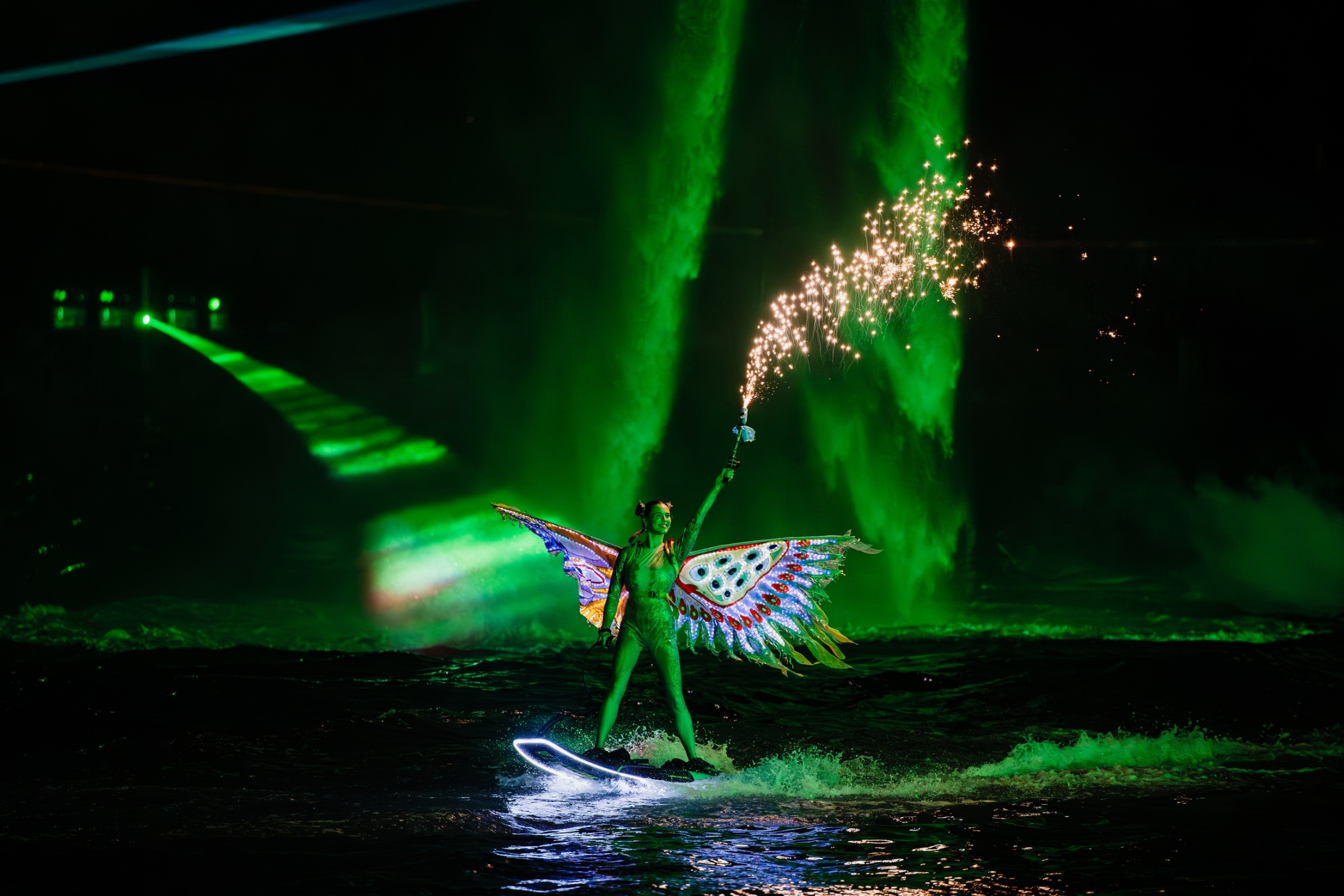 揭秘即将在富国岛重现的超大型表演的首批图像